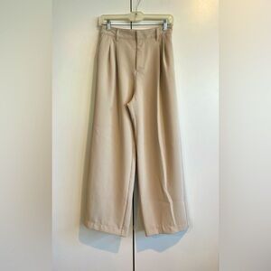 Pleated wide leg trouser